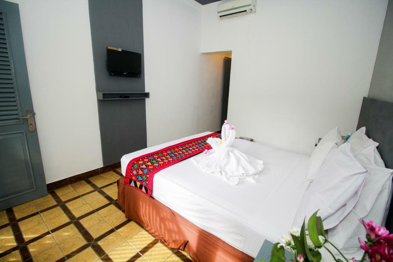 Sendok Hotel Mangsit Εξωτερικό φωτογραφία