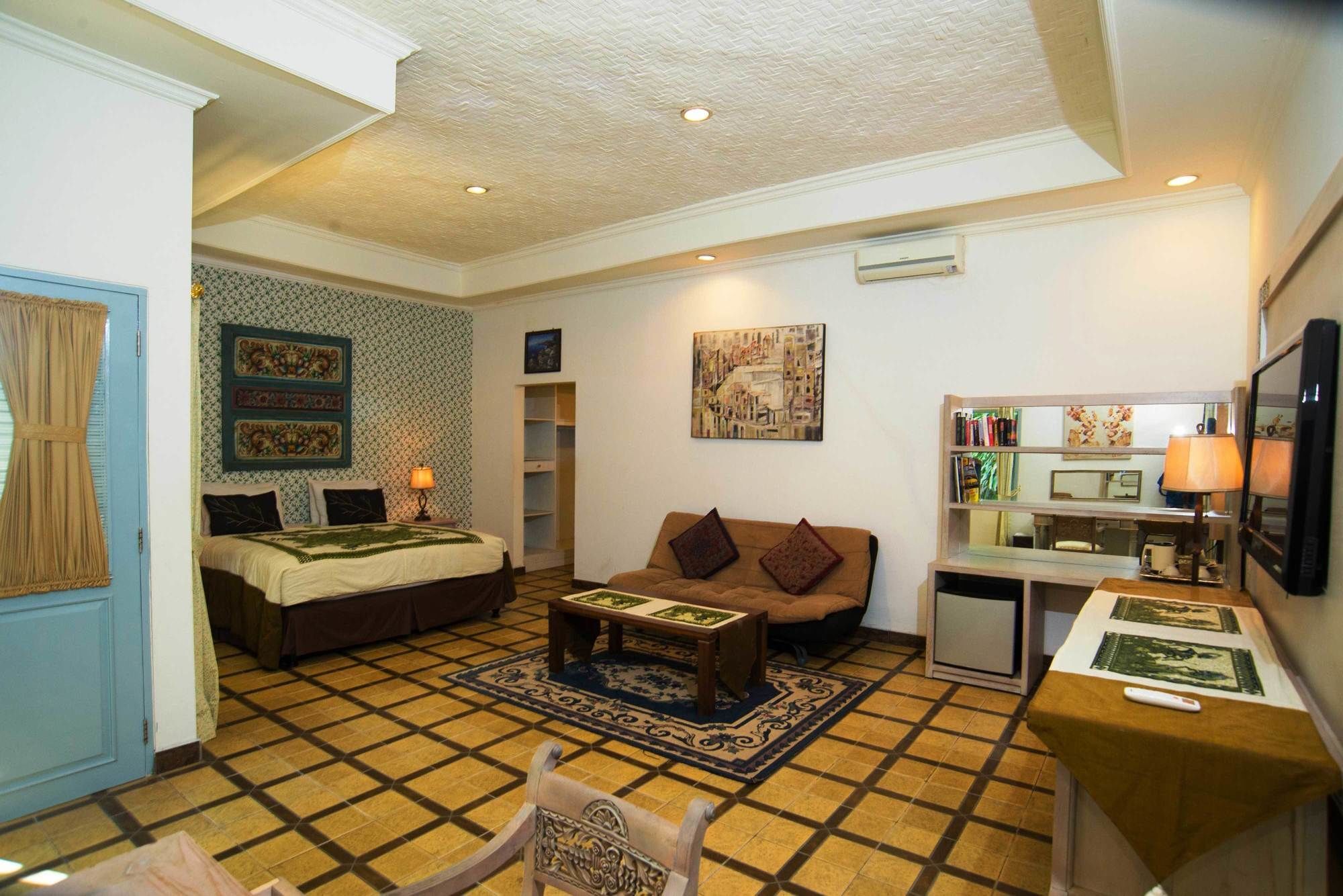 Sendok Hotel Mangsit Εξωτερικό φωτογραφία